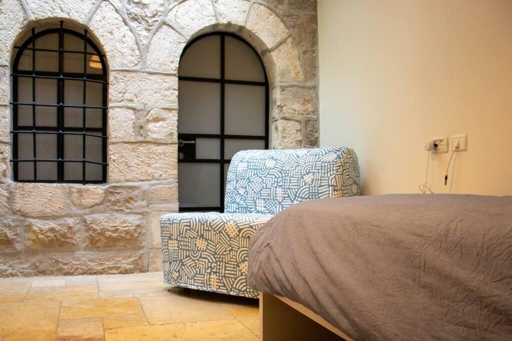 Cozy Heritage Home Jerusalem Exterior photo