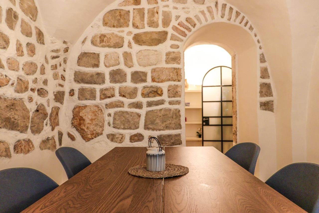 Cozy Heritage Home Jerusalem Exterior photo